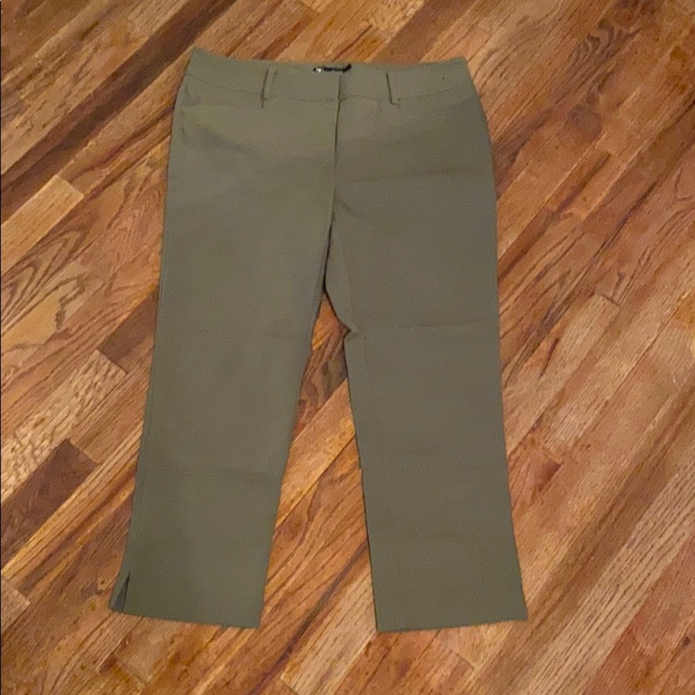 New York & Comp. woodland green straight leg pant